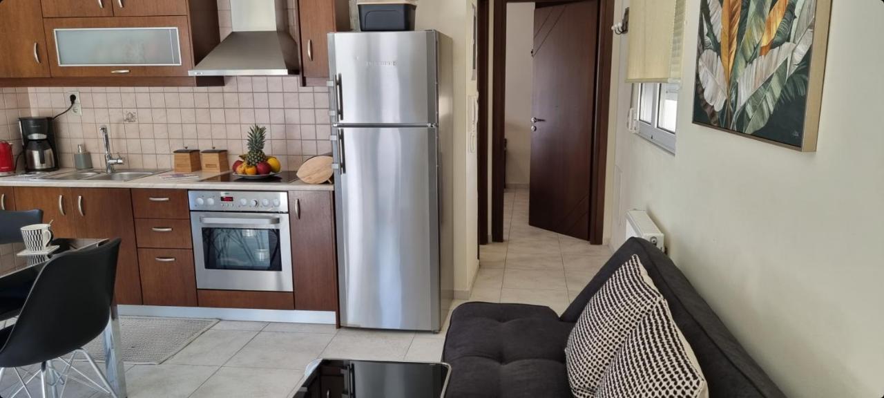 Bright & Modern Apt With View イラクリオン エクステリア 写真